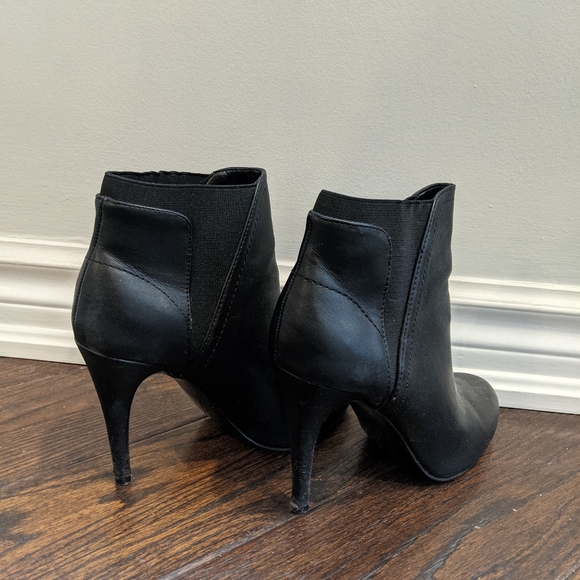 Aldo Jendayi Black Ankle Boots - 9 - Picture 4 of 6